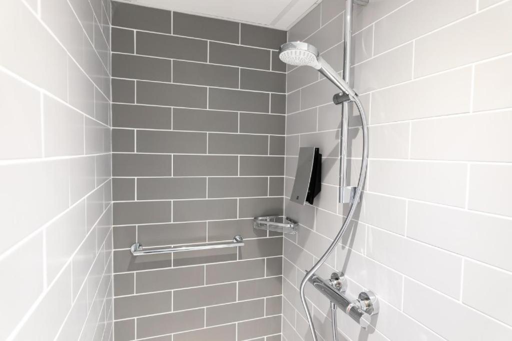 Châtillon Chati-Bourg Citea Express Dayuse - Suite 3 Pieces W -- 25 Min Paris Montparnasse -- 15 Min Velizy מראה חיצוני תמונה